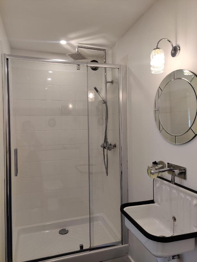 Maison Seize Preaux  Bagian luar foto